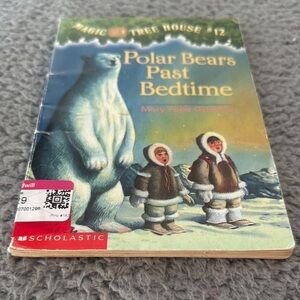 Magic Tree House #12 Polar Bears Past Bedtime Book Story
